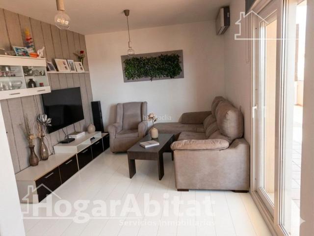 Ático en venta en Roquetas de Mar, Aguadulce Sur. BONITO ÁTICO EN RESIDENCIAL CON GRAN TERRAZA, PISCINA Y GARAJE. Áticos Roquetas de.