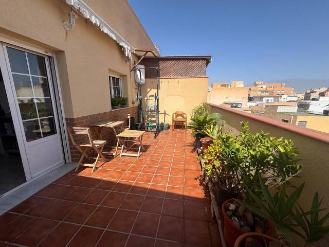 Ático en Venta en Roquetas Pueblo