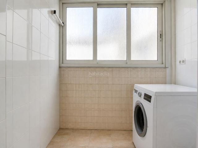 Ático en venta en Sant Adrià de Besòs, Sant Adrià Nord. Ático de 107 m con 3 dormitorios y ascensor en Sant Adrià de Besòs. Áticos Sant Adrià de.