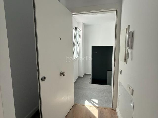 Ático en venta en Sant Cugat del Vallès, Centre Estació. Exclusivo ático de obra nueva con terraza de 55 m² en el centro de Sant Cugat 75,77 m² construidos. Áticos Sant Cugat del.