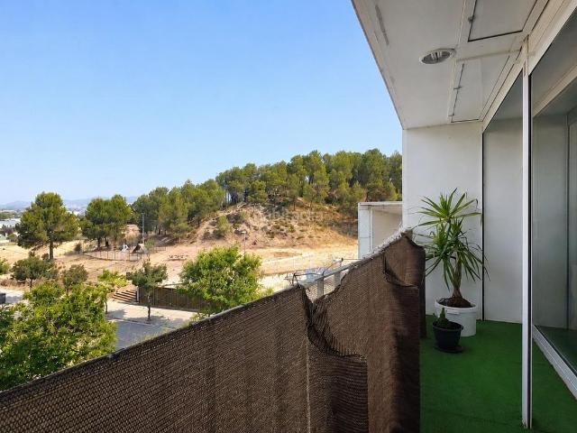 Ático en venta en Sant Fruitós de Bages. Dúplex con gran terraza, vistas despejadas, plaza de aparcamiento y trastero en Sant Fruitós de Bages. Áticos Sant Fruitós de.