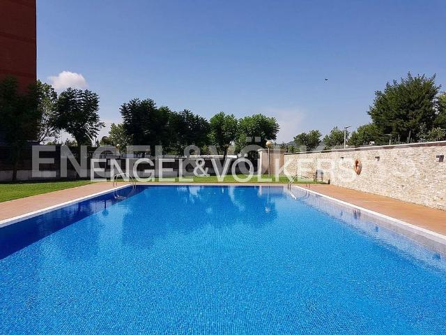 Ático en venta en Sant Joan Despí, de 151 m² 3 habitaciones por 749.000