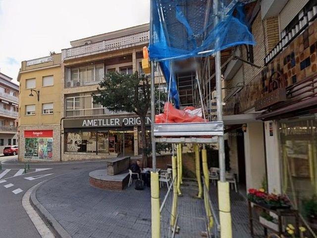 Ático en venta en Santa Perpètua de Mogoda, de 138 m² 3 habitaciones por 345.000