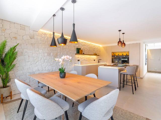 Ático en Venta en San Pedro de Alcántara pueblo