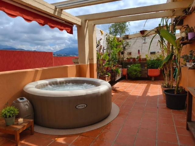 Ático en Venta en San Pedro de Alcántara pueblo