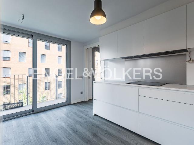 Ático en venta en Sabadell, Centre. Excepcional piso seminuevo en zona premium. Áticos.