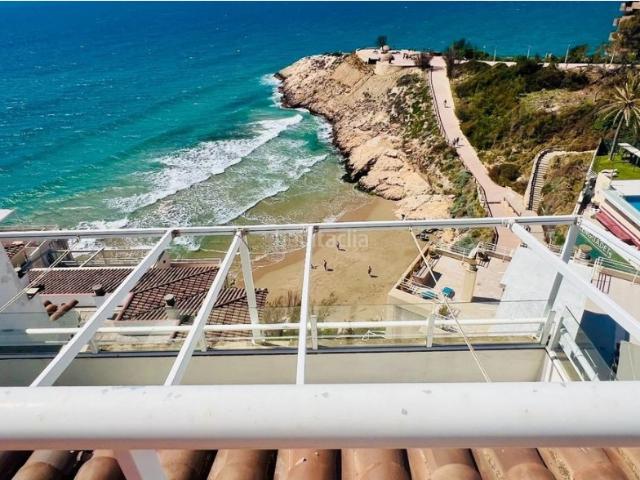 Ático en venta en Salou, Mar i Camp Platja dels Capellans Costa Dorada. Ático en primera línea de mar en Salou, 3 terrazas y vistas espectaculares. Áticos.