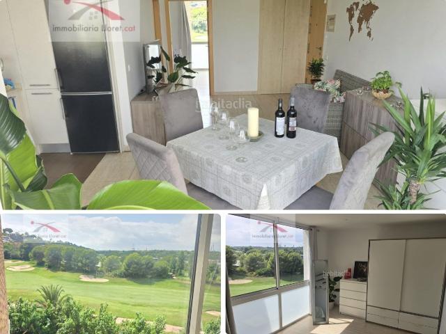 Ático en venta en Salou, Pla de Maset Cap de Salou Costa Dorada. Zona La Pineda. Ático VISTAS directas al campo de GOLF y VISTAS MAR. LICENCIA TURISTICA!. Áticos.