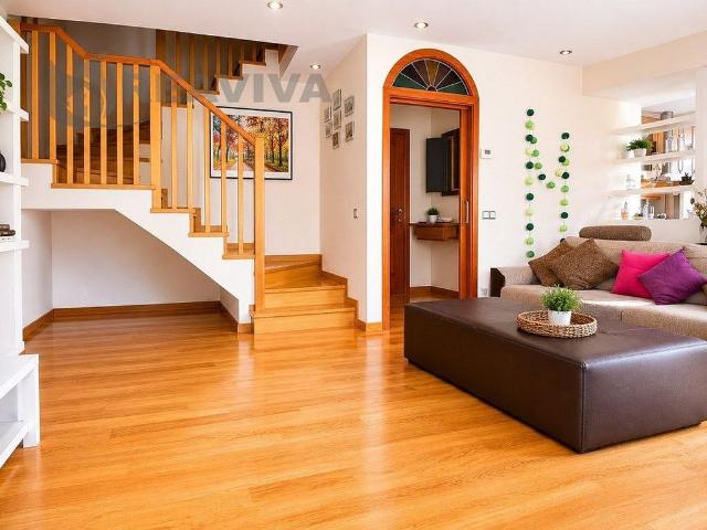 Ático en venta en Seu d´Urgell, la, de 100 m² 2 habitaciones por 300.000