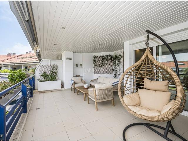 Ático en venta en Sitges, Can Girona Terramar Vinyet Costa Dorada. Espectacular ático dúplex junto al mar en Sitges, con grandes terrazas, parking y trastero. Áticos.