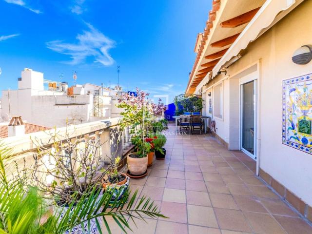 Ático en venta en Sitges, Centre Costa Dorada. Ático de 2 dormitorios en venta en Sitges Town, Barcelona. Áticos.