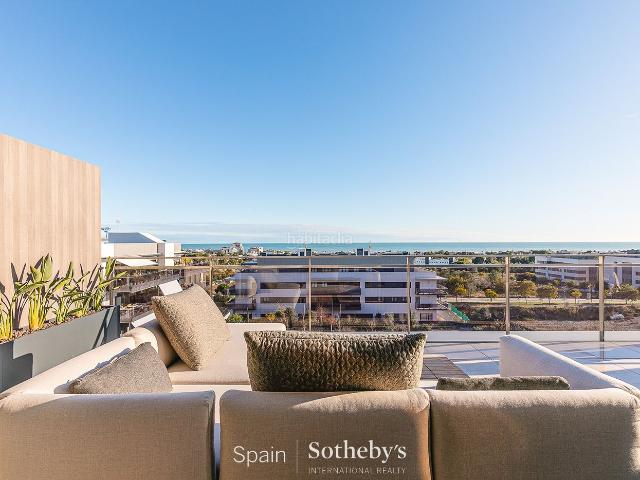 Ático en venta en Sitges, La Plana Costa Dorada. Ático con vistas panorámicas al Mar de 2 Dormitorios en la Plana de Sitges. Áticos.