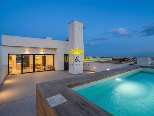 Ático en alquiler en Torrevieja, Alicante Costa Blanca