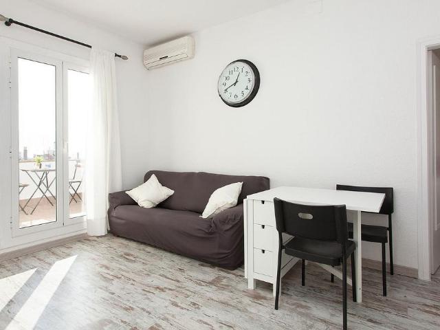 Ático en alquiler en travesía De Gràcia, Barcelona, de 40 m² 1 habitación por 1.295
