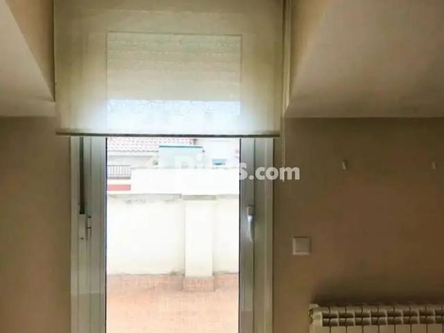 Ático en alquiler en Venta de Baños