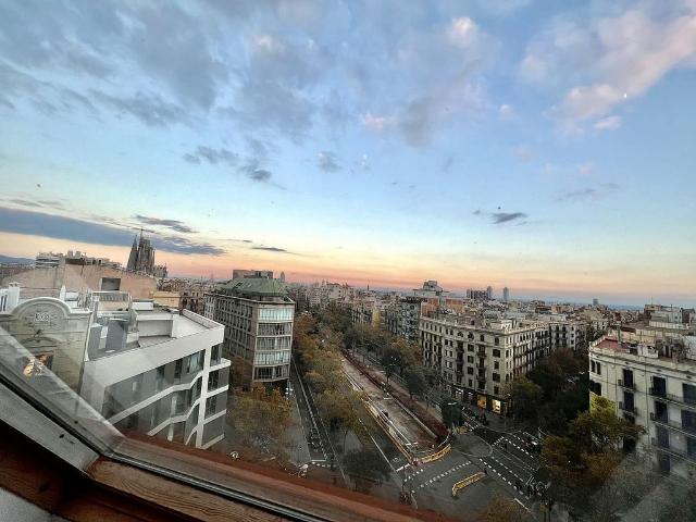 Ático en alquiler en avenida Diagonal, Barcelona, de 33 m² por 1.330