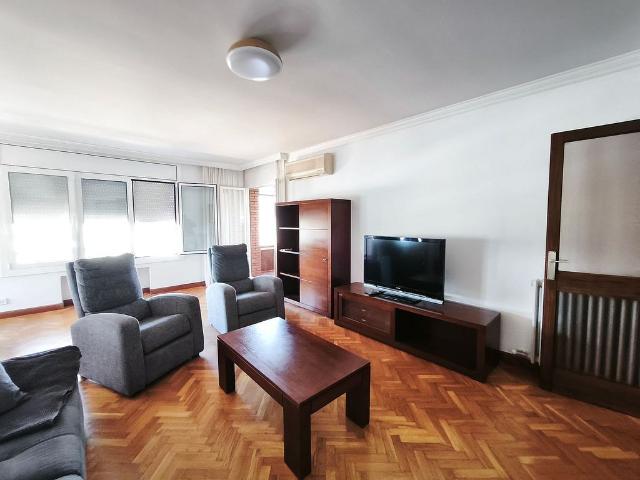 Ático en alquiler en calle De Ganduxer, Barcelona, de 150 m² 3 habitaciones por 3.000