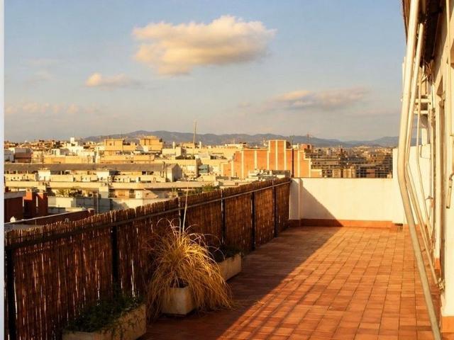 Ático en alquiler en calle De la Diputació, Barcelona, de 180 m² 7 habitaciones por 2.900