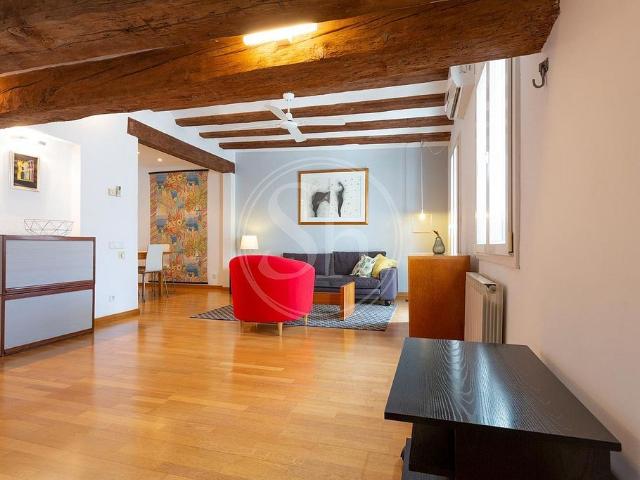 Ático en alquiler en calle Del Doctor Dou, Barcelona, de 62 m² 1 habitación por 1.200