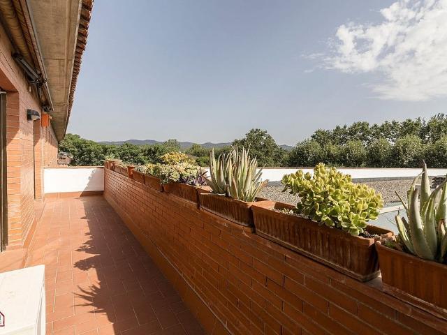 Ático en alquiler en Sant Cugat del Vallès, de 63 m² 1 habitación por 1.358