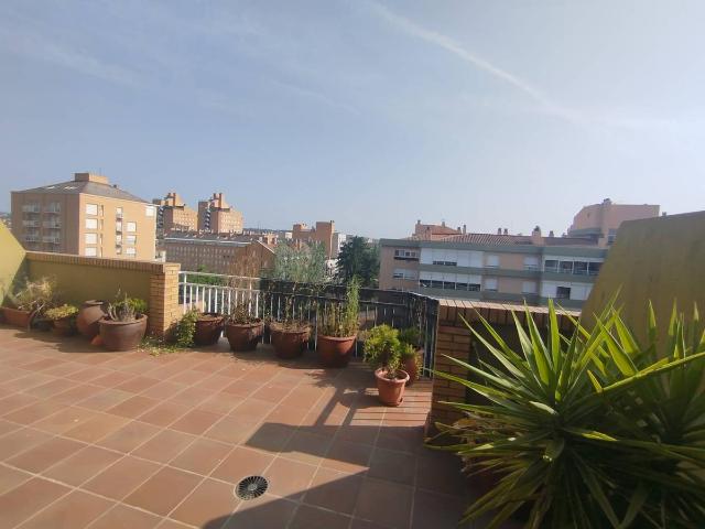 Ático en Alquiler en Eixample Nord