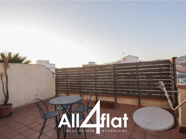 Ático en Alquiler en El Camp d'en Grassot i Gràcia Nova