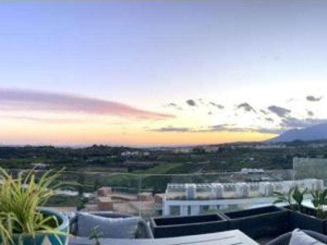 Ático en Alquiler en Estepona Málaga