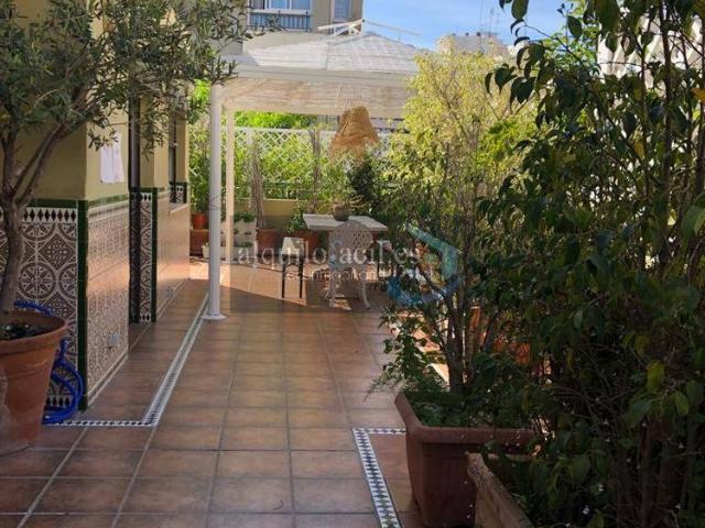 Atico en alquiler en Marbella