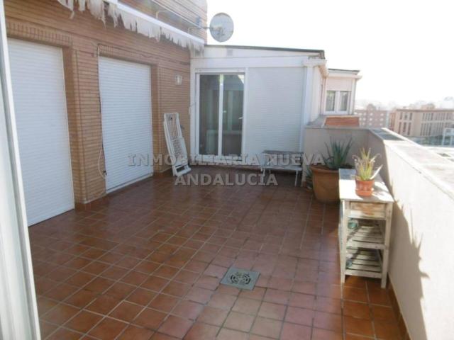 Ático en alquiler en Nueva Andalucía