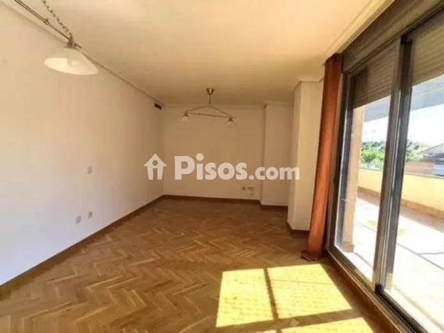 Ático en alquiler en Rejas