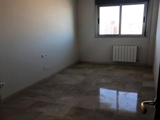 ÁTICO EN ALQUILER! SIN MUEBLES DISPONIBLE JULIO DE 2026