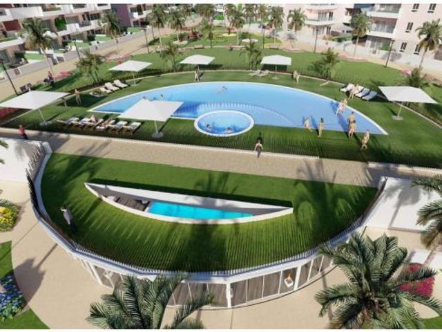 Ático en cuarta planta en complejo residencial en El Raso, Guardamar del Segura