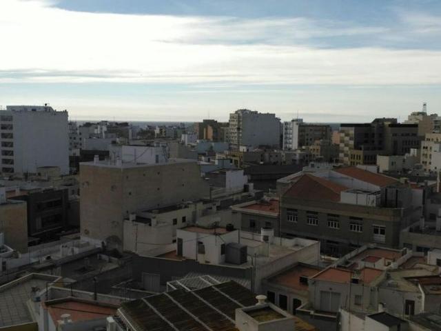 ÁTICO EN EL CENTRO DE ALMERÍA