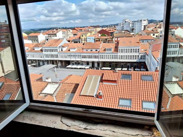 Ático en el corazón de Avilés: precio excepcional, ascensor y enorme potencial de revalorización