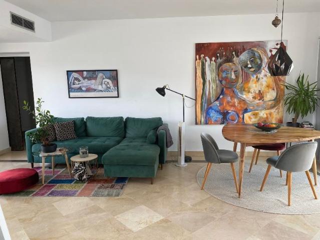 Ático en Estepona Este