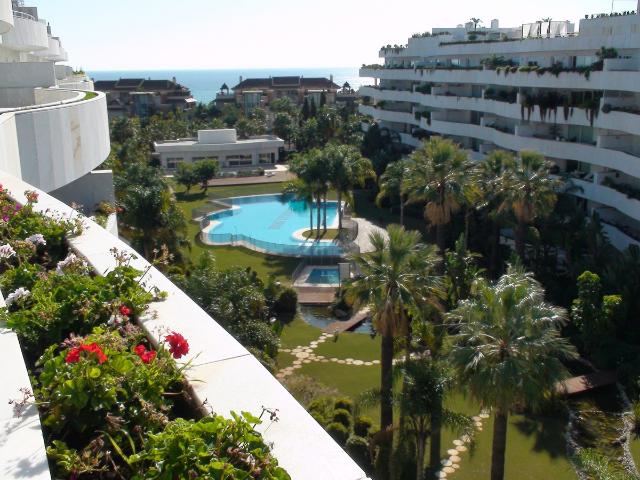 Ático en Nueva Andalucia Marbella