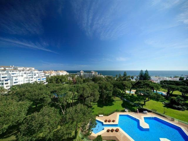 Ático en Puerto Banus Marbella
