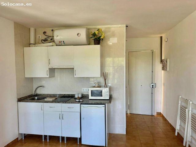 Ático estudio esquinero con dos terrazas en Cala Canyelles Lloret de Mar
