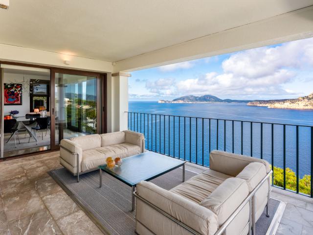 Ático exclusivo con espectaculares vistas al mar
