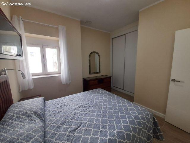 Ático exclusivo con terraza de 20 m2 en el Centro de Cádiz – ¡Listo para entrar a vivir!