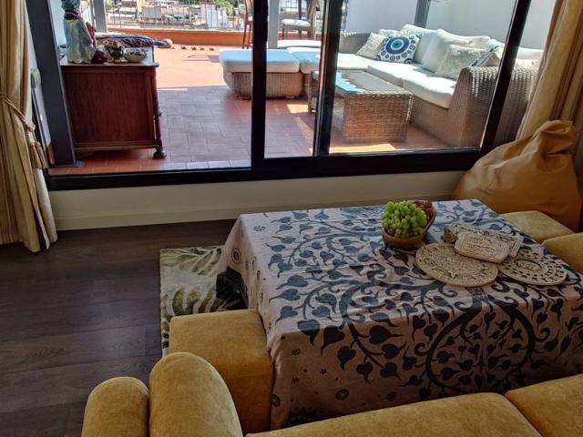 Ático Exclusivo con Terraza Panorámica de 360° en Badalona –. 125m² Badalona