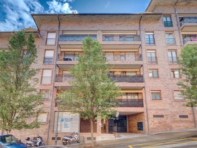 Ático + Trastero en venta en Calle Iparraguirre Zona Azken Portu – Behobia
