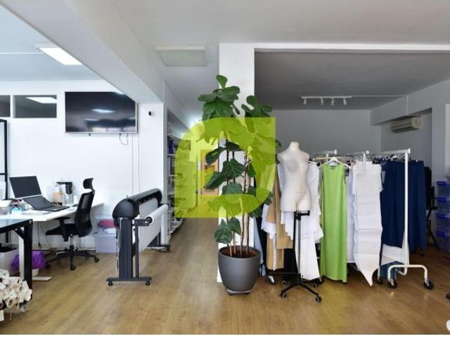Ático industrial reformado en Poblenou – Calle Llull