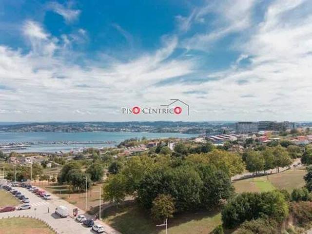 Ático/Buhardilla en Alquiler en A Coruña