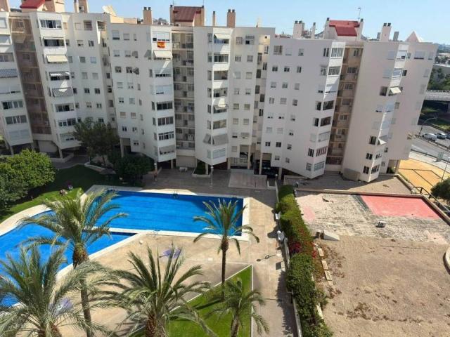 Ático/Buhardilla en Alquiler en Alicante Alacant