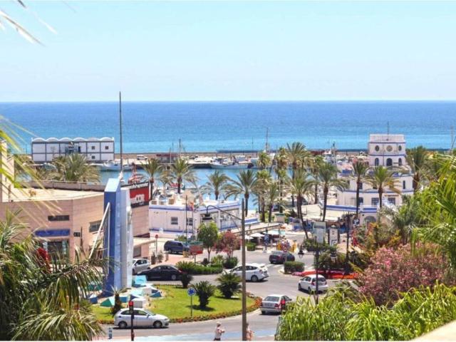 Ático/Buhardilla en Alquiler en Estepona