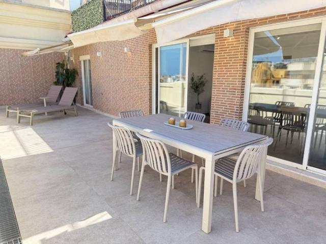Ático/Buhardilla en Alquiler en València