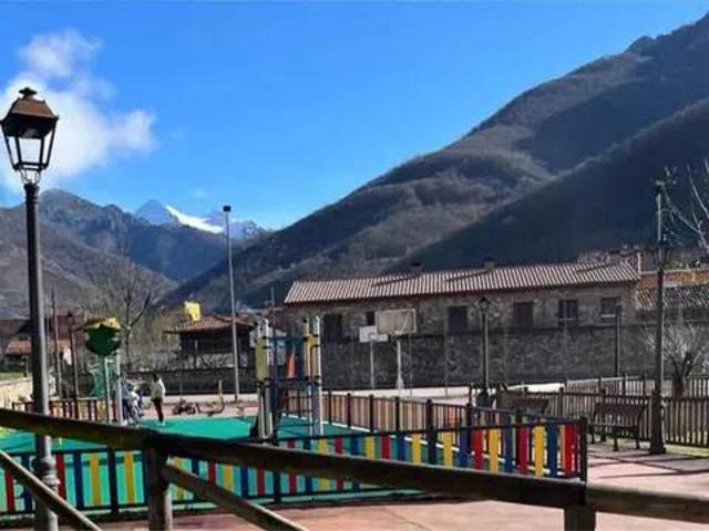 Ático/Buhardilla en Venta en Aller