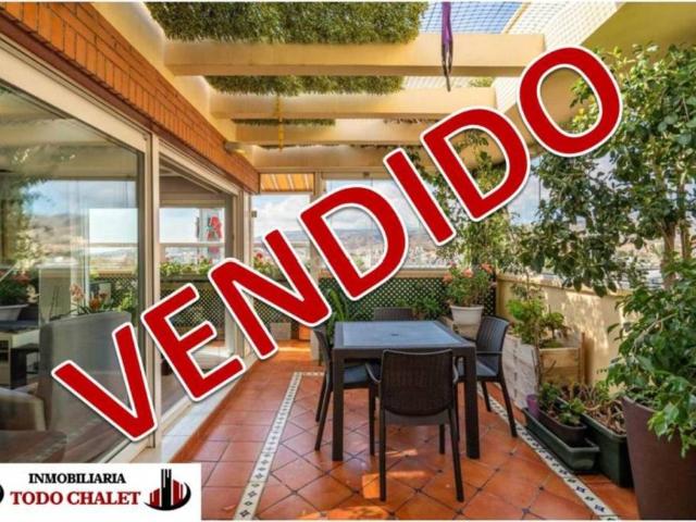 Ático/Buhardilla en Venta en Almería
