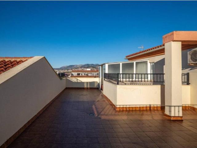 Ático/Buhardilla en Venta en Armilla